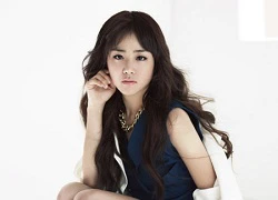 Moon Geun Young khoe vẻ nữ tính dịu dàng