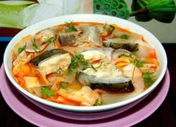 Canh cá chua chay thanh tịnh