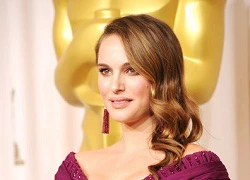 Natalie Portman bị chỉ trích vì mang bầu trước khi cưới