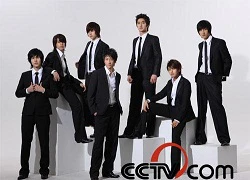 Super Junior bị đụng xe vì... fans cuồng