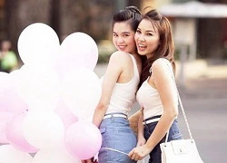 Quỳnh Thư - Ngọc Trinh khoe dáng đẹp trên phố