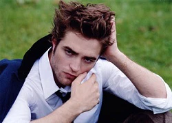 Robert Pattinson chỉ sex khi có tình yêu