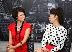 Minh Hằng, Ngọc Diệp thi nhau 'tám'