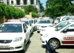 Bắt kẻ chuyên cướp taxi đêm