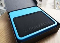 'Đập hộp' BlackBerry PlayBook