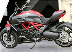 Diavel đầu tiên cập cảng Sài Gòn