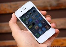 Hôm nay, iPhone 4 màu trắng lên kệ