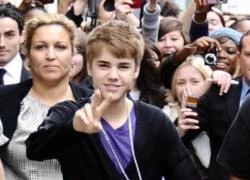 Justin Bieber làm cho các trường học bị "đóng cửa"