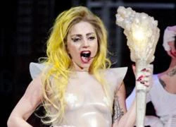 Lady Gaga luôn phải gồng để thể hiện bản thân