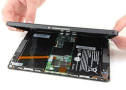 Mổ bụng máy tính bảng Blackberry Playbook