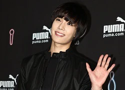 Park Jung Min trang điểm như con gái