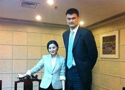 Phạm Băng Băng choáng ngợp trước "người khổng lồ" Yao Ming