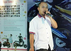 Rapper Tiến Đạt lúng túng vì đôi giày phản chủ