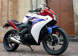 'Trang điểm' Honda CBR150R 2011