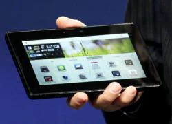 BlackBerry Playbook 'đánh bại' Motorola Xoom