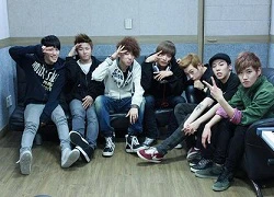 Block B rất tự tin mặc kệ ngoại hình "không bắt mắt"