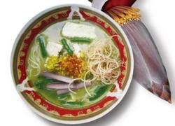 Bún bò chóc