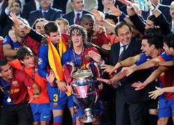 Cầu thủ Barca được thưởng lớn nếu thắng MU