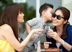 Hà Tăng thân thiết với mẹ con Thân Thúy Hà