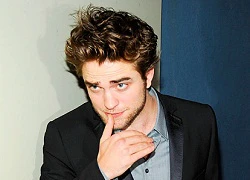 Robert Pattinson quyến rũ ngay cả khi lôi thôi