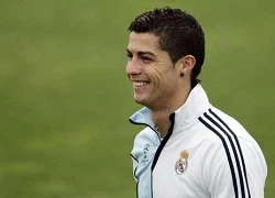 Ronaldo có nghĩa cử cao đẹp với fan