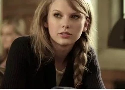 Taylor Swift lúng túng khi bất ngờ chạm mặt tình cũ