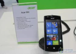 Acer W4 Smartphone nền tảng Windows Phone 7 Mango