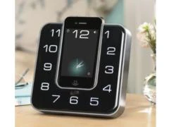 Biến iPhone thành đồng hồ sang trọng với dock iLive