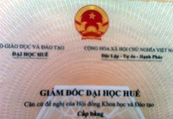 Đại học Huế sẽ cấp lại bằng Thạc sĩ bị sai chính tả