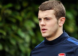 Jack Wilshere hào phóng với đồng đội cũ