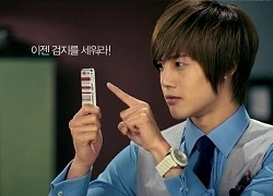 Kim Hyun Joong chỉ thích dùng điện thoại "cổ lỗ sĩ"?