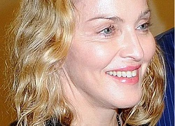 Madonna lộ mắt lão hoá ở tuổi ngoài 50