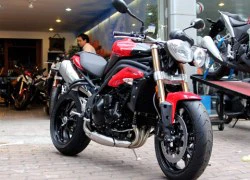 Bộ đôi Triumph Speed Triple 2012 đầu tiên tại Việt Nam