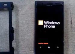 Điện thoại Windows Phone đầu tiên của Nokia lộ diện