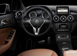 Hình ảnh nội thất B-Class của Mercedes-Benz