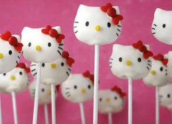 Kẹo mút nhân bánh hình Hello Kitty cực dễ thương