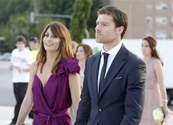 'Một nửa' dịu dàng của Xabi Alonso