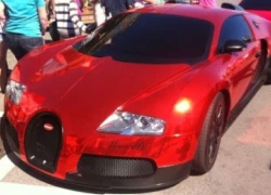 Siêu xe Bugatti Veyron trong sắc đỏ chói loà