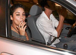 Vanessa hút thuốc và mắng mỏ paparazzi