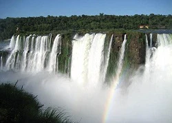 Vẻ đẹp kỳ vĩ của thác nước Iguazu