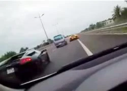 6 siêu xế gầm rú lao đi trên 180km/h