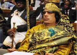 Cha con Gaddafi đã đến Algeria?