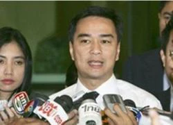 Cựu Thủ tướng Abhisit tái đắc cử Chủ tịch Đảng Dân chủ.