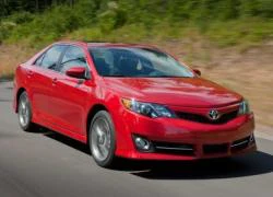 Đã có giá Toyota Camry 2012