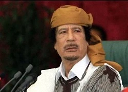 Đội vệ sĩ của ông Gaddafi đầu hàng