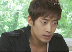 Eric (Shinhwa) lên twitter "khẩu chiến" với... chính mình!