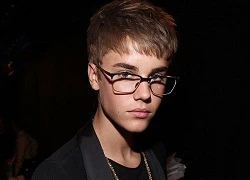 Justin Bieber khoe giọng trầm cực "manly"