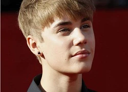 Justin Bieber thu âm album Giáng sinh làm từ thiện