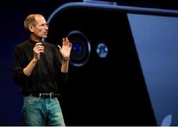 &#8220;Người hùng&#8221; Steve Jobs nói lời chia tay Apple