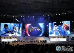 Những &#8220;ảnh nóng&#8221; của ngày thi đấu đầu tiên WCG Trung Quốc 2011